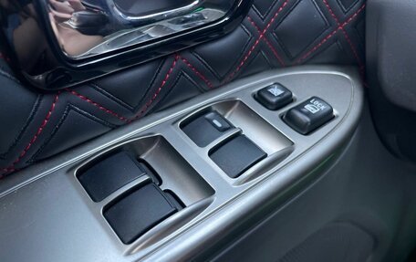 Mitsubishi Pajero IV, 2019 год, 6 000 000 рублей, 21 фотография