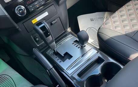 Mitsubishi Pajero IV, 2019 год, 6 000 000 рублей, 31 фотография