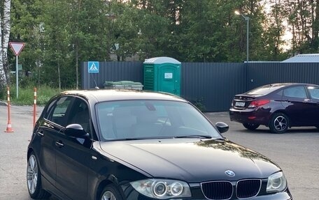 BMW 1 серия, 2006 год, 730 000 рублей, 10 фотография