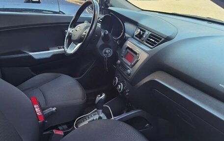 KIA Rio III рестайлинг, 2014 год, 820 000 рублей, 5 фотография