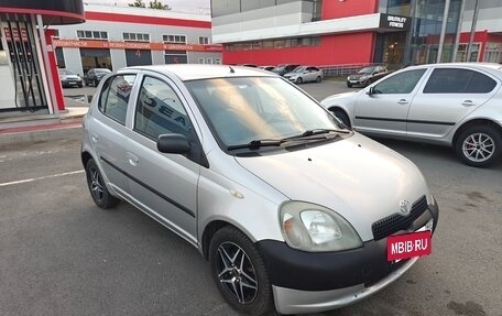 Toyota Yaris I рестайлинг, 2001 год, 275 000 рублей, 7 фотография