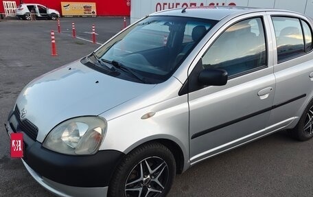 Toyota Yaris I рестайлинг, 2001 год, 275 000 рублей, 3 фотография