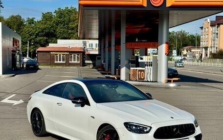 Mercedes-Benz E-Класс AMG, 2022 год, 9 300 000 рублей, 1 фотография