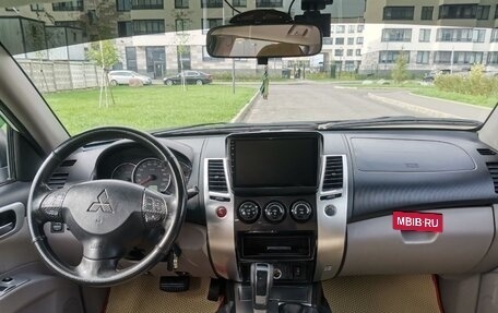 Mitsubishi Pajero Sport II рестайлинг, 2008 год, 1 999 000 рублей, 13 фотография
