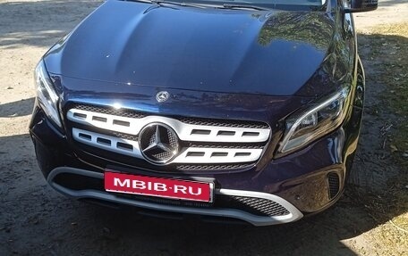 Mercedes-Benz GLA, 2018 год, 2 400 000 рублей, 1 фотография