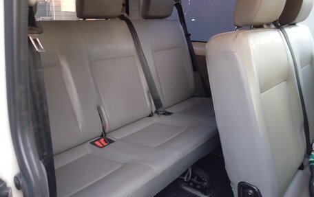 Volkswagen Transporter T5 рестайлинг, 2007 год, 950 000 рублей, 11 фотография