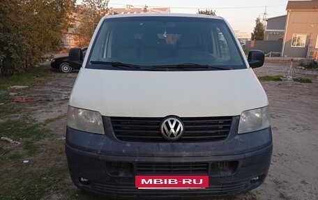 Volkswagen Transporter T5 рестайлинг, 2007 год, 950 000 рублей, 2 фотография