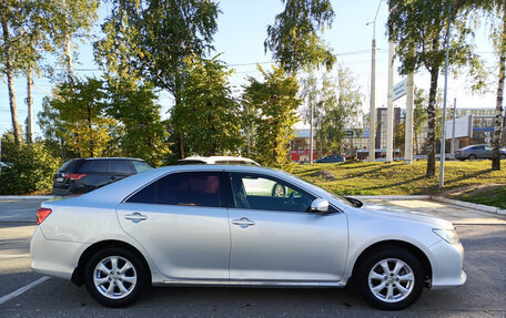 Toyota Camry, 2013 год, 1 200 000 рублей, 8 фотография