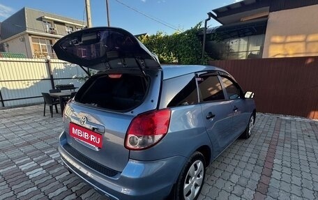 Toyota Matrix, 2003 год, 750 000 рублей, 5 фотография