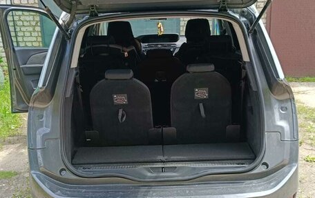Citroen C4 Picasso II рестайлинг, 2018 год, 1 700 000 рублей, 2 фотография