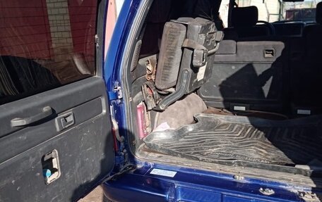 Isuzu Bighorn II, 1993 год, 380 000 рублей, 7 фотография