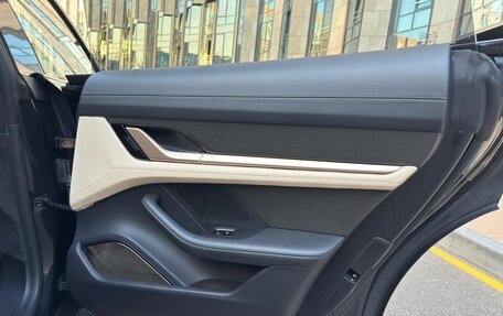 Porsche Taycan I, 2020 год, 8 900 000 рублей, 25 фотография