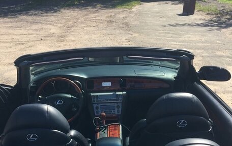 Lexus SC II рестайлинг, 2003 год, 2 500 000 рублей, 7 фотография