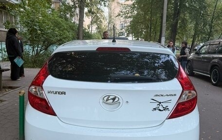 Hyundai Solaris II рестайлинг, 2012 год, 650 000 рублей, 5 фотография