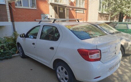 Renault Logan II, 2017 год, 1 000 000 рублей, 2 фотография