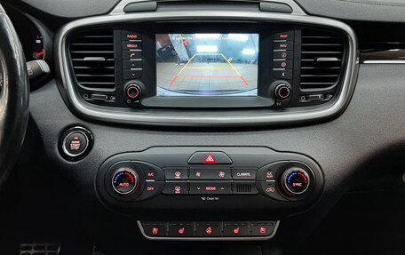 KIA Sorento III Prime рестайлинг, 2017 год, 2 390 000 рублей, 16 фотография