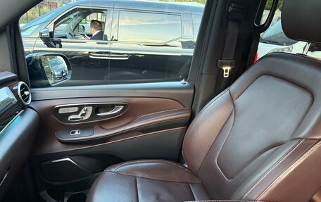 Mercedes-Benz V-Класс, 2016 год, 3 500 000 рублей, 11 фотография