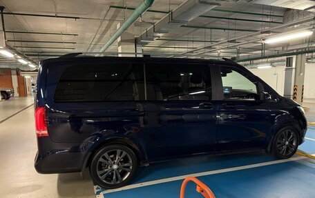 Mercedes-Benz V-Класс, 2016 год, 3 500 000 рублей, 21 фотография