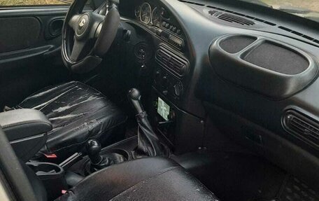 Chevrolet Niva I рестайлинг, 2011 год, 470 000 рублей, 8 фотография