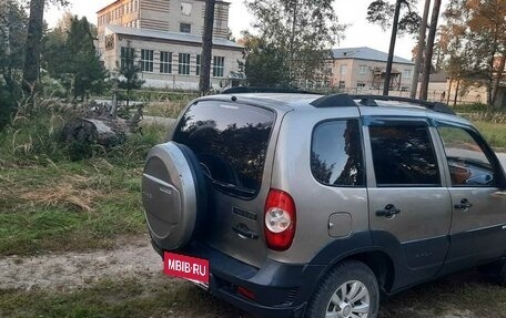 Chevrolet Niva I рестайлинг, 2011 год, 470 000 рублей, 11 фотография