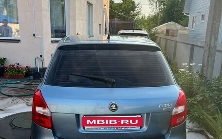 Skoda Fabia II, 2010 год, 399 999 рублей, 2 фотография