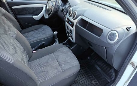 Renault Sandero I, 2011 год, 499 000 рублей, 15 фотография