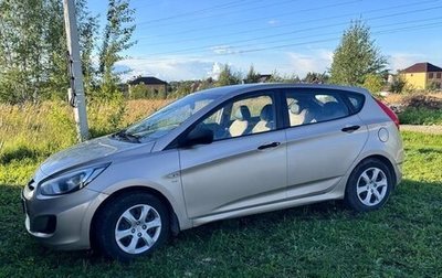 Hyundai Solaris II рестайлинг, 2012 год, 820 000 рублей, 1 фотография