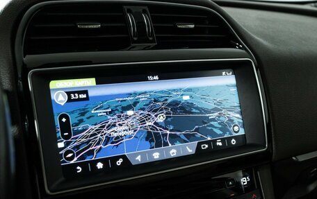 Jaguar F-Pace, 2017 год, 2 899 898 рублей, 19 фотография