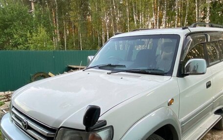 Toyota Land Cruiser Prado 90 рестайлинг, 1997 год, 1 100 000 рублей, 8 фотография