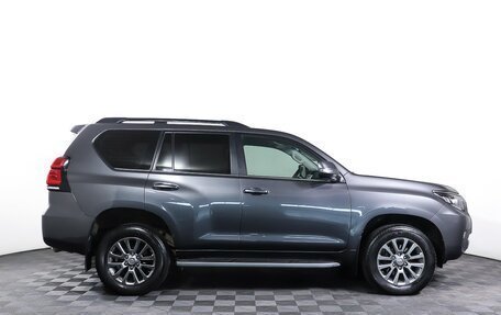 Toyota Land Cruiser Prado 150 рестайлинг 2, 2018 год, 4 490 000 рублей, 4 фотография