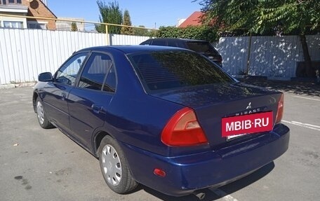 Mitsubishi Mirage VI рестайлинг, 2000 год, 210 000 рублей, 4 фотография