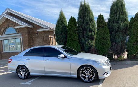 Mercedes-Benz E-Класс, 2010 год, 1 790 000 рублей, 16 фотография