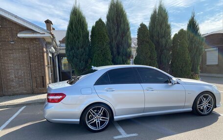 Mercedes-Benz E-Класс, 2010 год, 1 790 000 рублей, 15 фотография