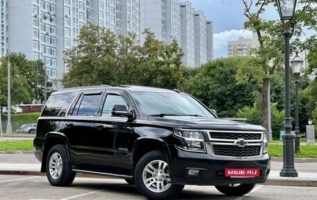 Chevrolet Tahoe IV, 2018 год, 3 190 000 рублей, 2 фотография
