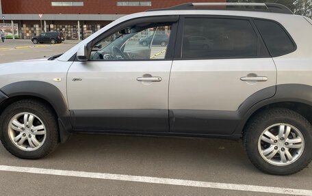 Hyundai Tucson III, 2005 год, 700 000 рублей, 4 фотография