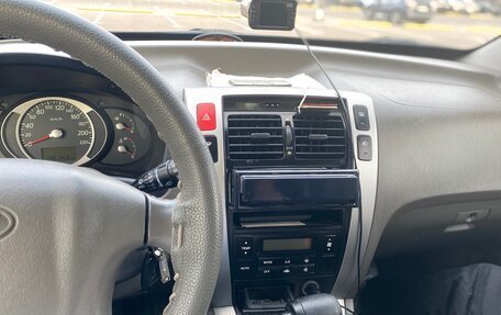 Hyundai Tucson III, 2005 год, 700 000 рублей, 9 фотография