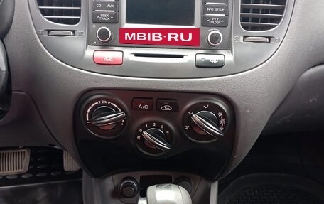 KIA Rio II, 2011 год, 550 000 рублей, 3 фотография
