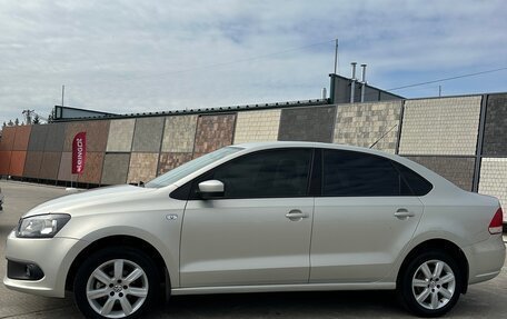 Volkswagen Polo VI (EU Market), 2011 год, 620 000 рублей, 2 фотография