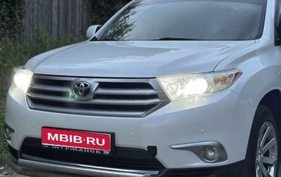 Toyota Highlander III, 2013 год, 2 050 000 рублей, 1 фотография