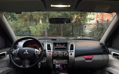 Mitsubishi Pajero Sport II рестайлинг, 2012 год, 1 325 000 рублей, 23 фотография