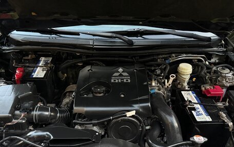 Mitsubishi Pajero Sport II рестайлинг, 2012 год, 1 325 000 рублей, 34 фотография