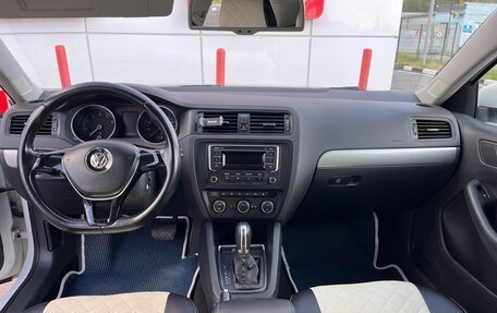 Volkswagen Jetta VI, 2015 год, 1 300 000 рублей, 7 фотография