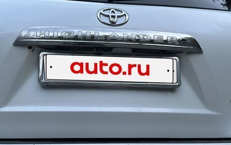 Toyota Highlander III, 2013 год, 2 050 000 рублей, 22 фотография