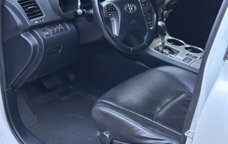 Toyota Highlander III, 2013 год, 2 050 000 рублей, 11 фотография