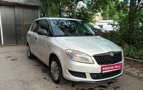 Skoda Fabia II, 2011 год, 420 000 рублей, 6 фотография
