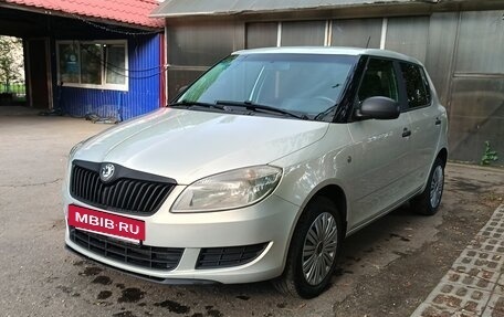 Skoda Fabia II, 2011 год, 420 000 рублей, 5 фотография