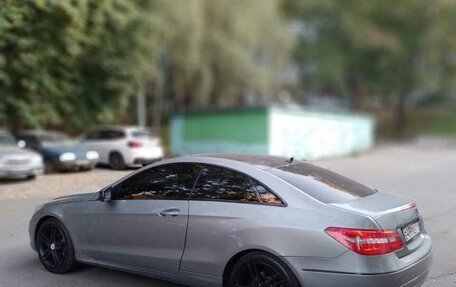 Mercedes-Benz E-Класс, 2011 год, 1 285 000 рублей, 5 фотография