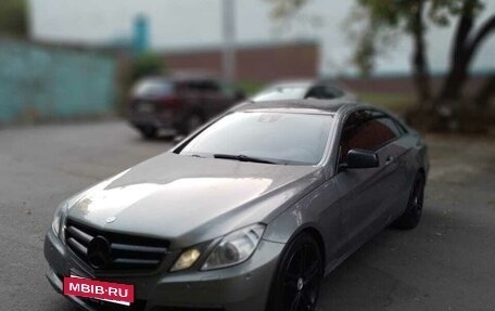 Mercedes-Benz E-Класс, 2011 год, 1 285 000 рублей, 3 фотография