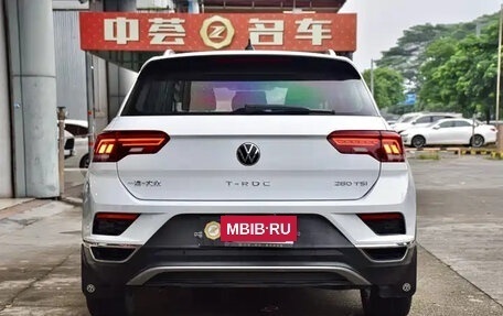 Volkswagen T-Roc I, 2022 год, 1 230 555 рублей, 7 фотография