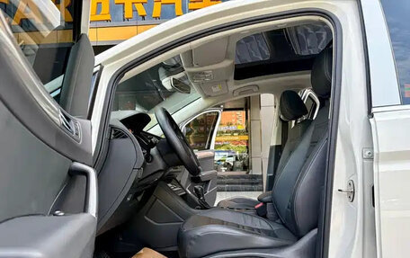 Volkswagen Touran III, 2022 год, 1 690 555 рублей, 8 фотография